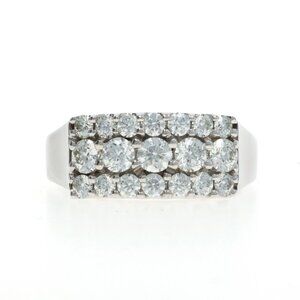 Hearts on Fire Diamond Cluster Cocktail Band - White Gold 18k Rd 2.00ctw Ring